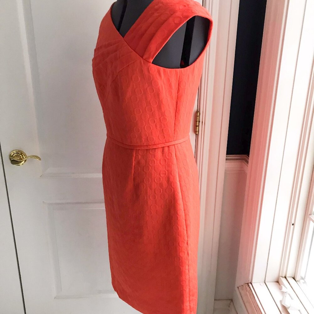 Tahari Arthur S. Levine Sheath Dress, Orange Sleeveless Textured Lined, Size 8 - Picture 9 of 12